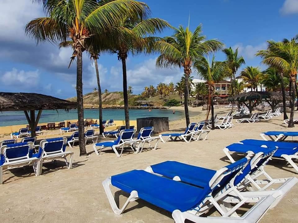 Studio Le Titoune Acces Plage St-Francois Avec Reservoir D'Eau Automatique Saint-Francois  Exteriér fotografie